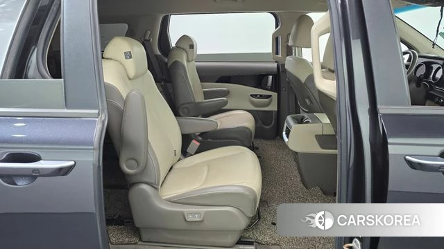 Kia Carnival 4th generation 2020 Серый из Кореи, фото 2