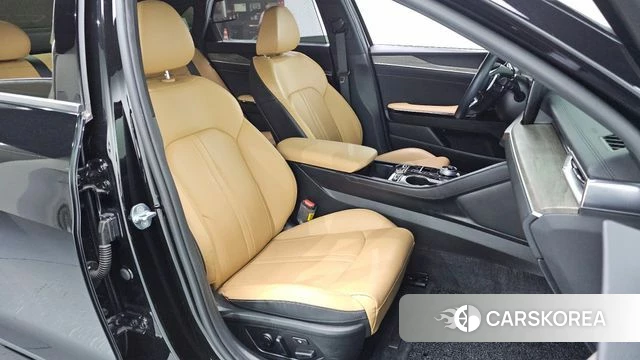 Kia K5 Hybrid 3rd Generation 2022 Черный из Кореи, фото 2