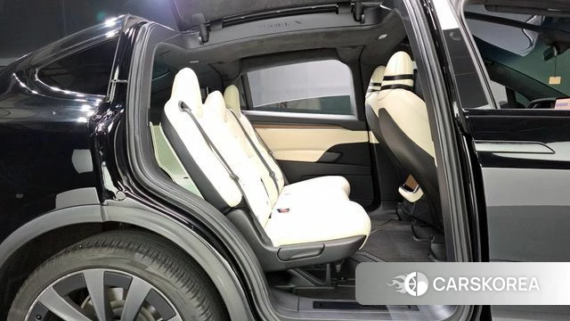 Tesla Model X 2023 Черный из Кореи, фото 2