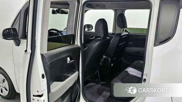 Kia The New Kia Ray 2022 Белый из Кореи, фото 2