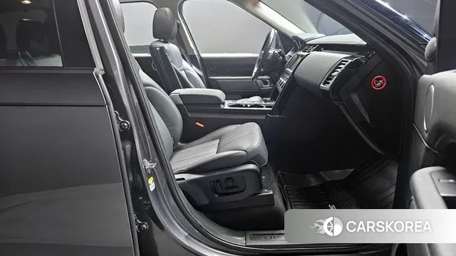 Land Rover Discovery 5 2019 Серый из Кореи, фото 2