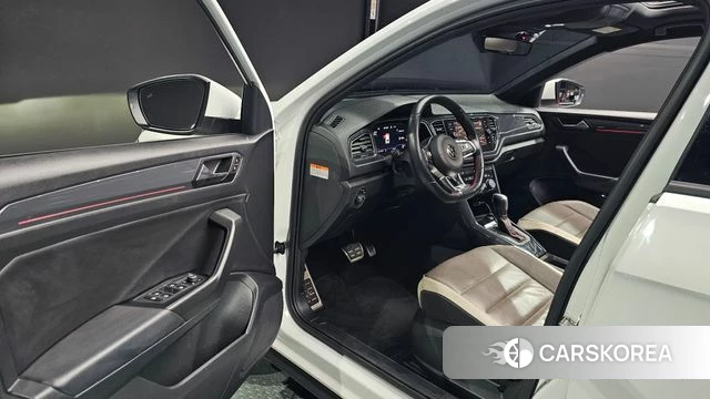 Volkswagen T-Roc 2021 Белый из Кореи, фото 2