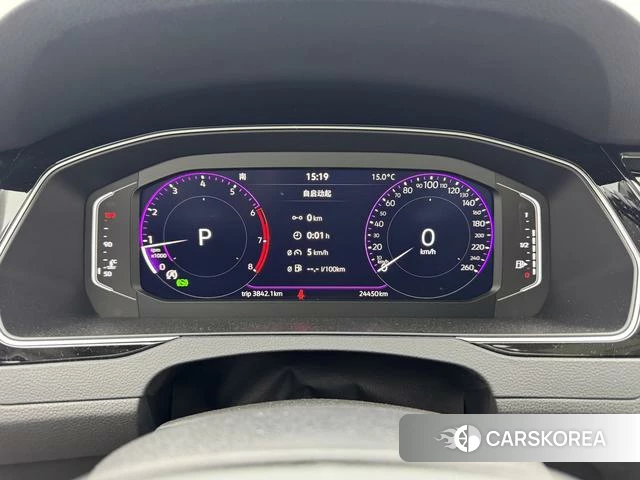 Volkswagen Magotan 2024 Черный из Китая, фото 2
