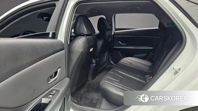 Hyundai Avante (CN7) 2022 Белый из Кореи, фото 2