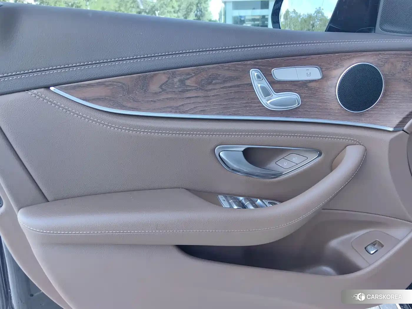 Mercedes-Benz E-Class 2023 Черный из Китая, фото 2