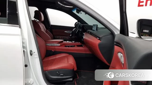 Genesis GV70 2021 Белый из Кореи, фото 2