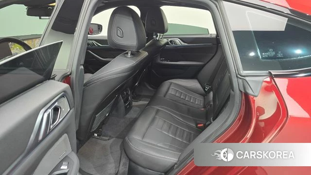 BMW i4 2022 Красный из Кореи, фото 2