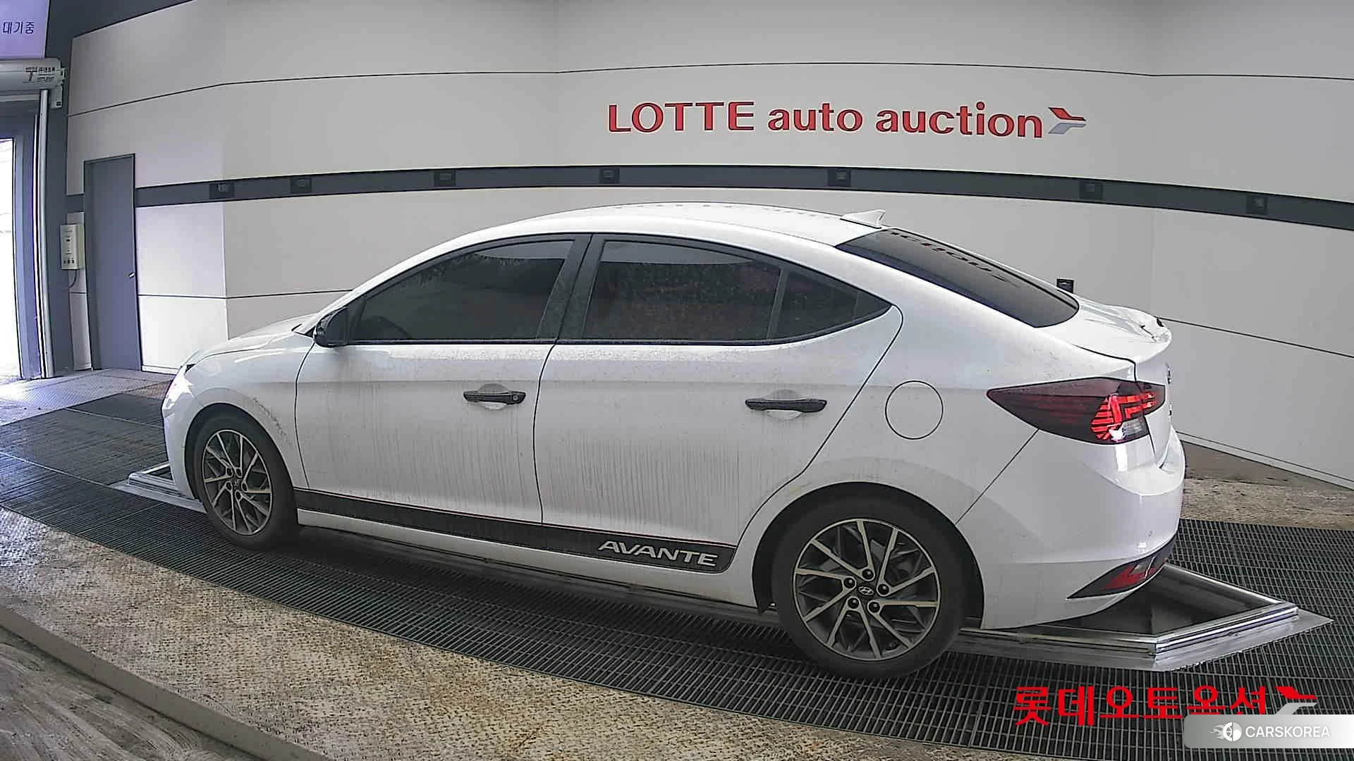 Hyundai Avante 2020 Polar White из Кореи, фото 2