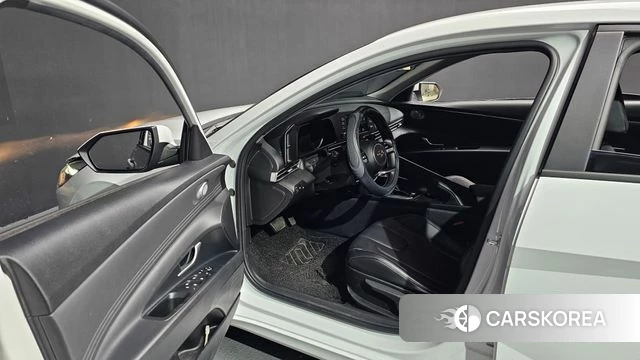 Hyundai Avante (CN7) 2022 Белый из Кореи, фото 2