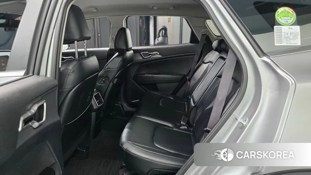Kia Sportage 5th Generation 2022 Серебристо-серый из Кореи, фото 2