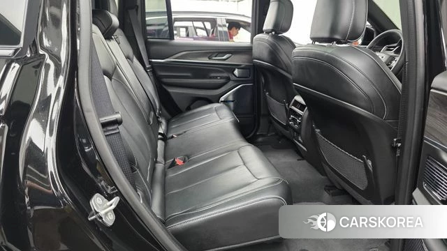 Jeep Grand Cherokee (WL) 2023 Черный из Кореи, фото 2