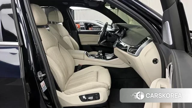 BMW X5 (G05) 2021 Черный из Кореи, фото 2