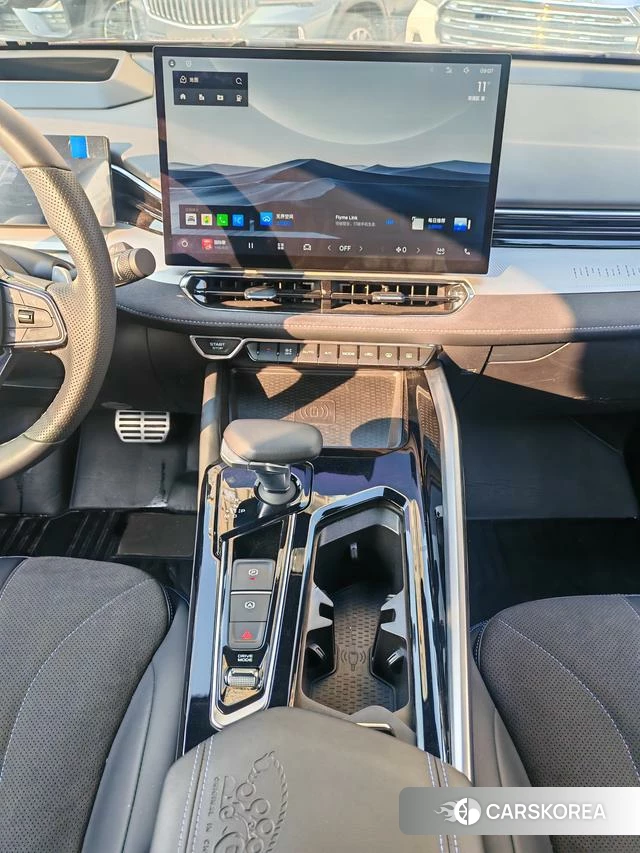 Geely Automobile Xingrui 2024 Темно-серый из Китая, фото 2