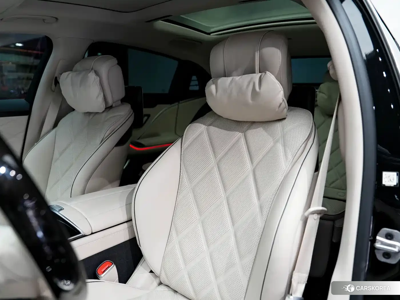 Mercedes-Benz Maybach S-Class 2026 Черный из Китая, фото 2