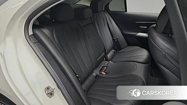 Mercedes-Benz E-Class W214 2024 Белый из Кореи, фото 2