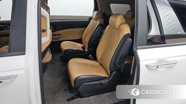 Kia Carnival 4th generation 2021 Белый из Кореи, фото 2