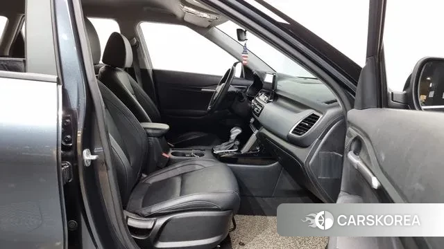 Kia Seltos 2020 Серый из Кореи, фото 2