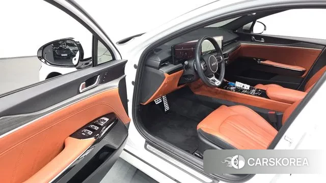 Kia The New K5 Hybrid 3rd generation 2025 Белый из Кореи, фото 2