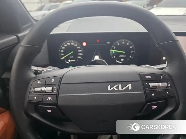 Kia The New Sportage 5th Generation Hybrid 2025 Белый из Кореи, фото 2