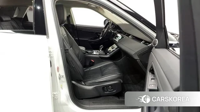 Land Rover Range Rover Evoque 2nd Generation 2020 Белый из Кореи, фото 2