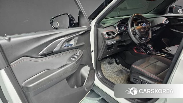 Chevrolet (GM Daewoo) Trailblazer 2021 Белый из Кореи, фото 2