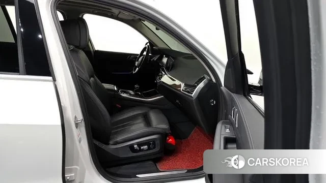 BMW X5 (G05) 2021 Белый из Кореи, фото 2