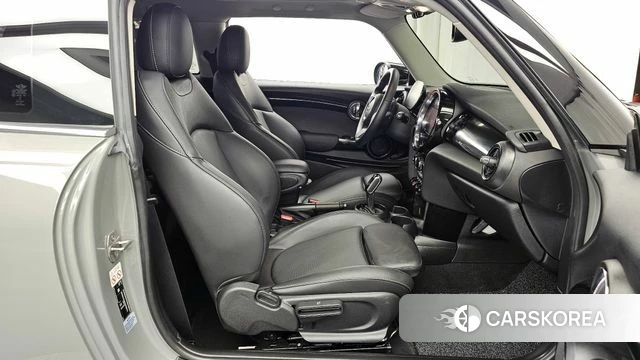Mini Cooper 2021 Серый из Кореи, фото 2