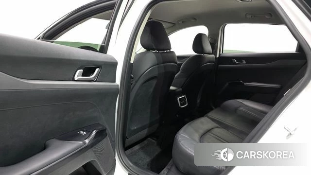 Kia K5 3rd generation 2022 Белый из Кореи, фото 2