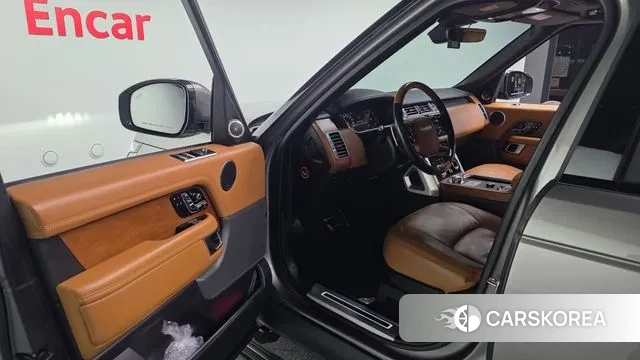 Land Rover Range Rover 4th Generation 2018 Серебристо-серый из Кореи, фото 2