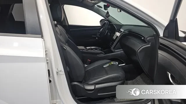 Hyundai Tucson (NX4) 2021 Белый из Кореи, фото 2