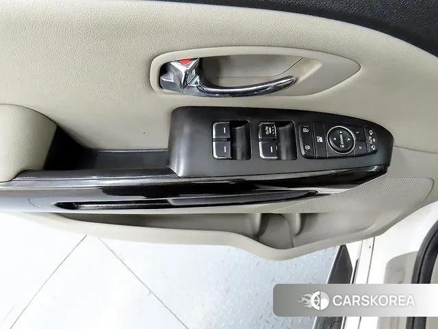 Kia The New Carnival 2020 Белый из Кореи, фото 2