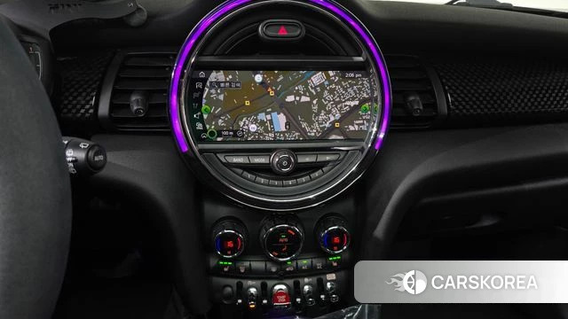 Mini Cooper S 2019 Черный из Кореи, фото 2