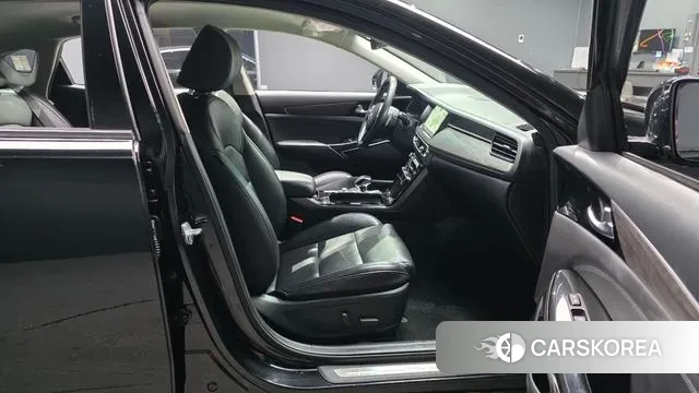 Kia K7 Premier 2021 Черный из Кореи, фото 2