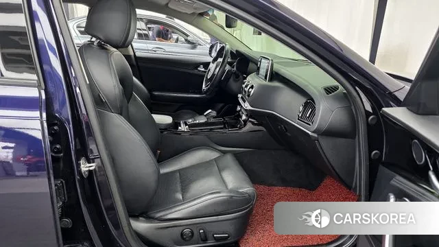 Kia Stinger 2018 Синий из Кореи, фото 2