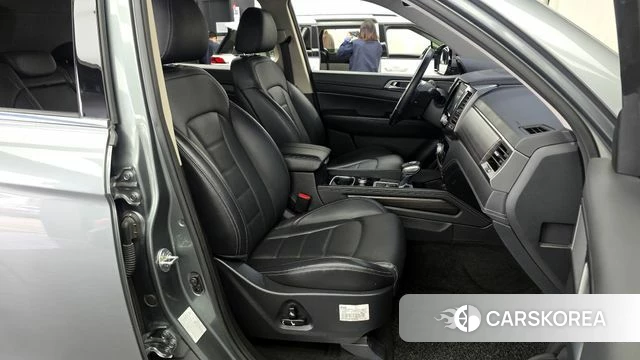 Ssangyong G4 Rexton 2019 Серебристо-серый из Кореи, фото 2