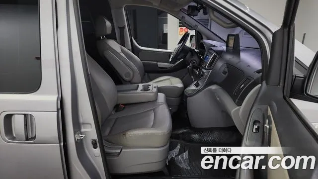 Hyundai The New Grand Starex 2019 Серебряный из Кореи, фото 2