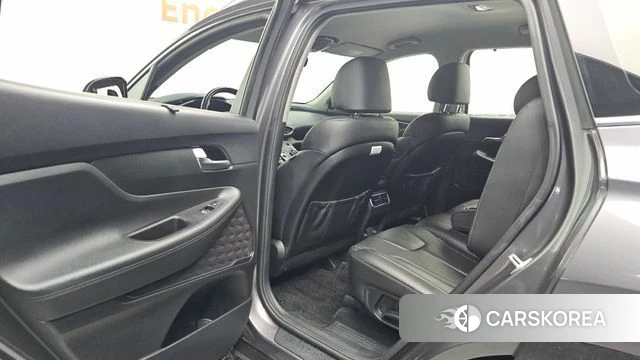 Hyundai The New Santa Fe 2022 Серебристо-серый из Кореи, фото 2