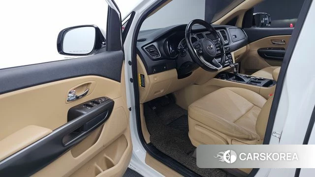 Kia The New Carnival 2018 Белый из Кореи, фото 2