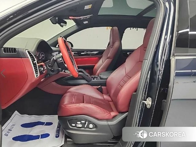 Porsche Cayenne (PO536) 2019 Черный из Кореи, фото 2