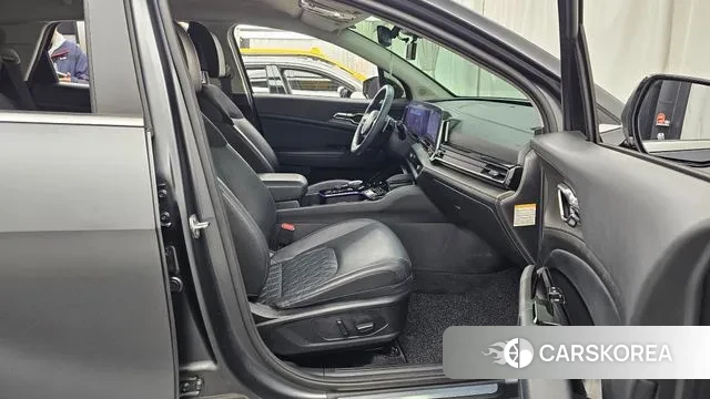 Kia Sportage 5th Generation Hybrid 2023 Серый из Кореи, фото 2