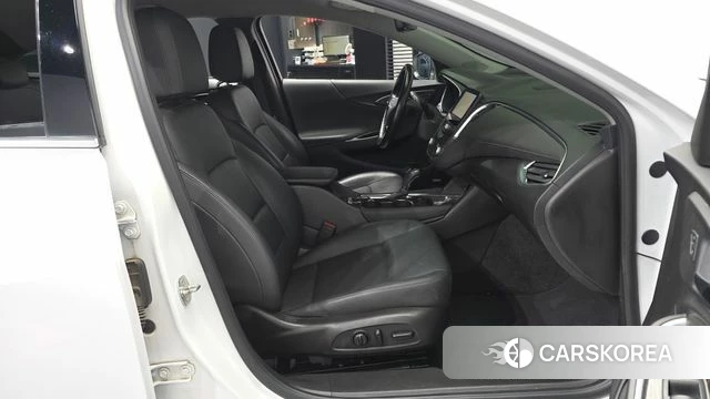 Chevrolet (GM Daewoo) The New Malibu 2019 Белый из Кореи, фото 2