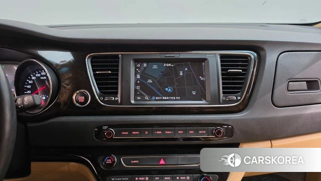 Kia The New Carnival 2018 Белый из Кореи, фото 2