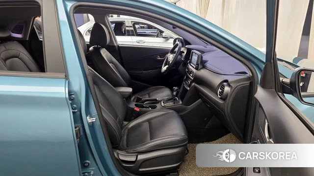 Hyundai Kona 2018 Небесно-голубой из Кореи, фото 2