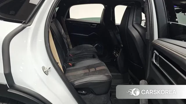 Porsche Cayenne (PO536) 2022 Белый из Кореи, фото 2