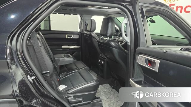 Ford Explorer 6th Generation 2020 Черный из Кореи, фото 2