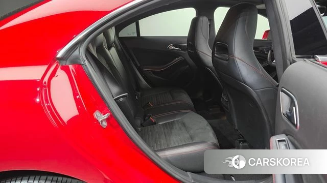 Mercedes-Benz CLA-Class C117 2018 Красный из Кореи, фото 2