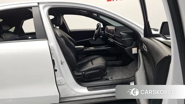 Hyundai Ionic 6 2023 Белый из Кореи, фото 2