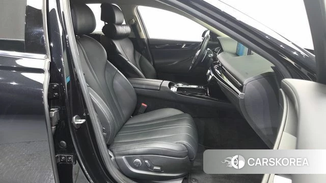 Genesis G80 (RG3) 2022 Черный из Кореи, фото 2