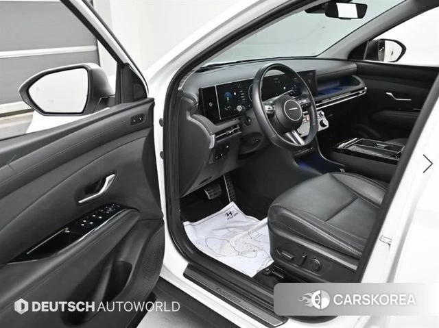 Hyundai The New Tucson (NX4) 2024 Белый из Кореи, фото 2