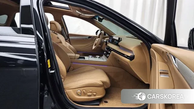 Genesis G80 (RG3) 2024 Черный из Кореи, фото 2